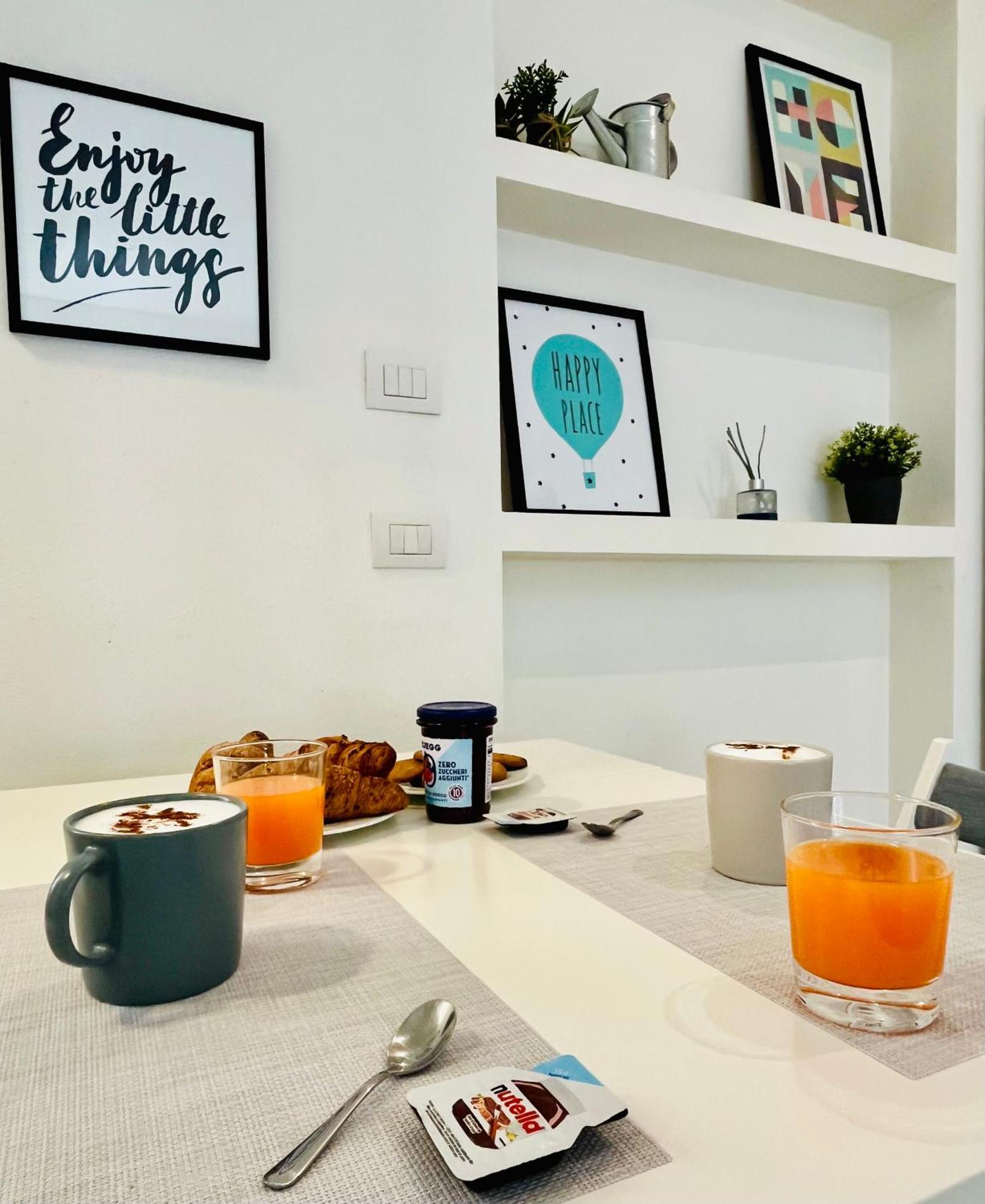 Beddy & Breakfast 2 - Il Cortino Apartment เชซาโน มาแดร์โน ภายนอก รูปภาพ